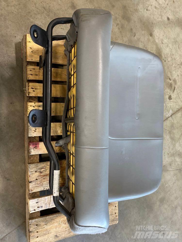 Ford F750 Ostale kargo komponente