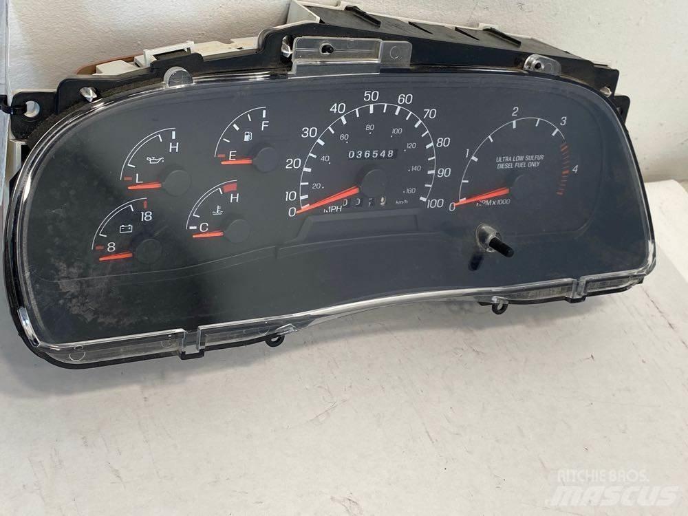 Ford F750 Ostale kargo komponente