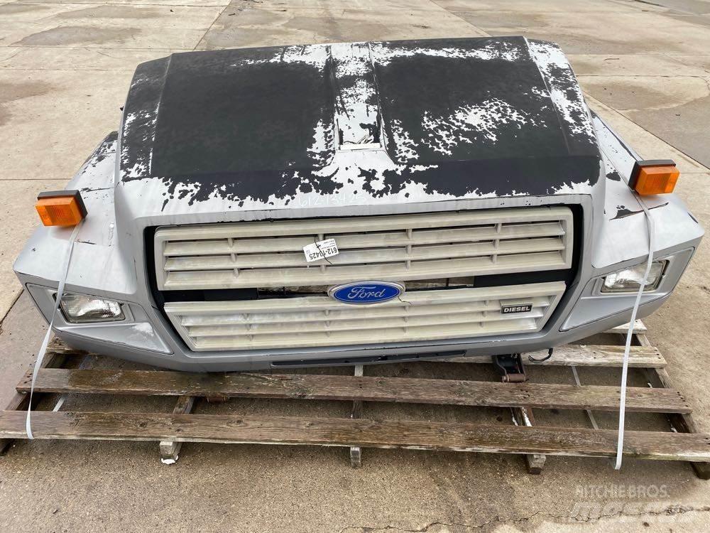 Ford F800 Kabine i unutrašnjost