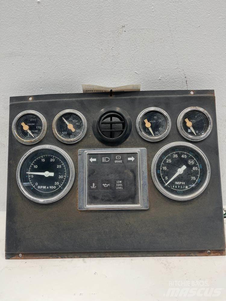Ford L9000 Ostale kargo komponente