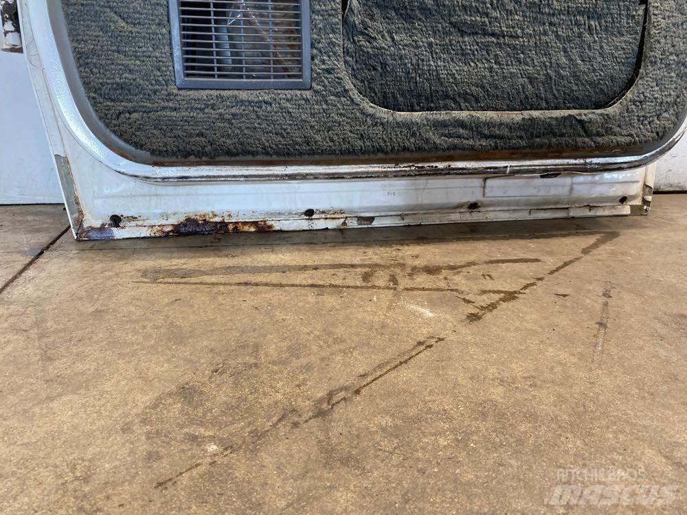 Ford LTA Ostale kargo komponente