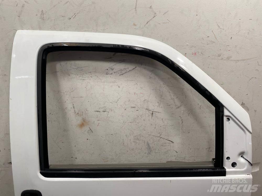GM C4500 Ostale kargo komponente