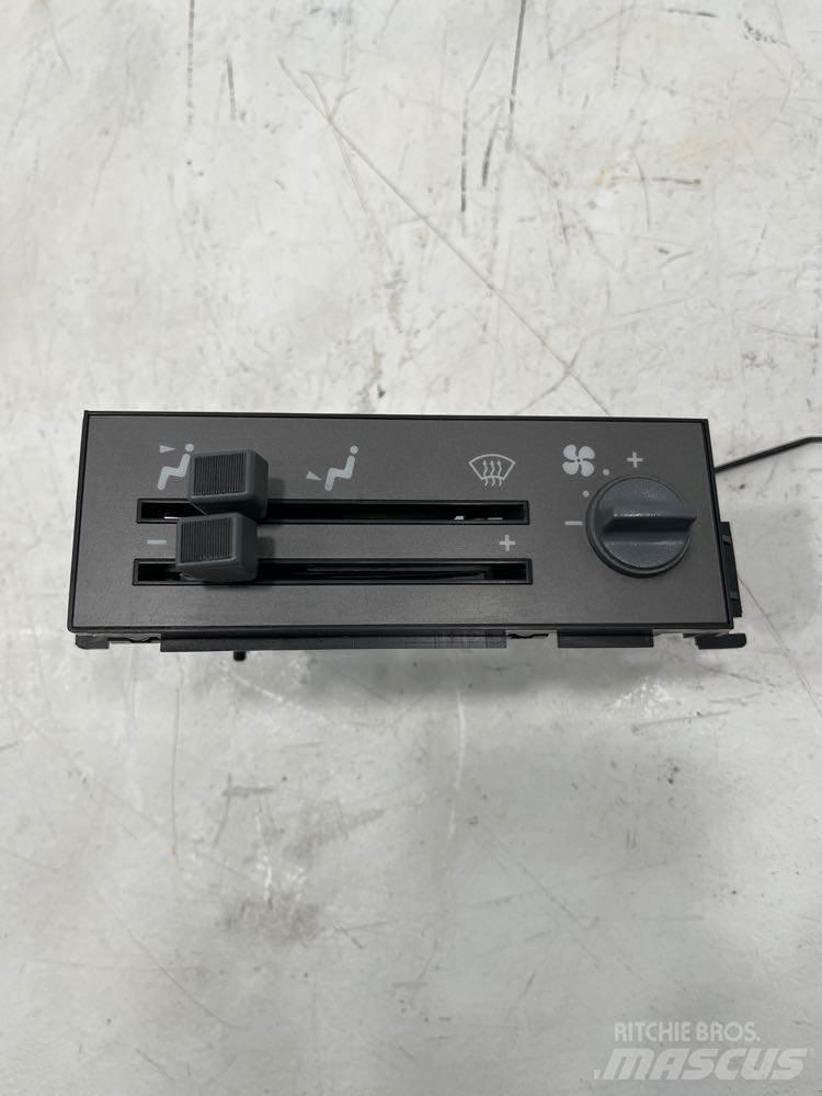 GMC C7500 Elektronika