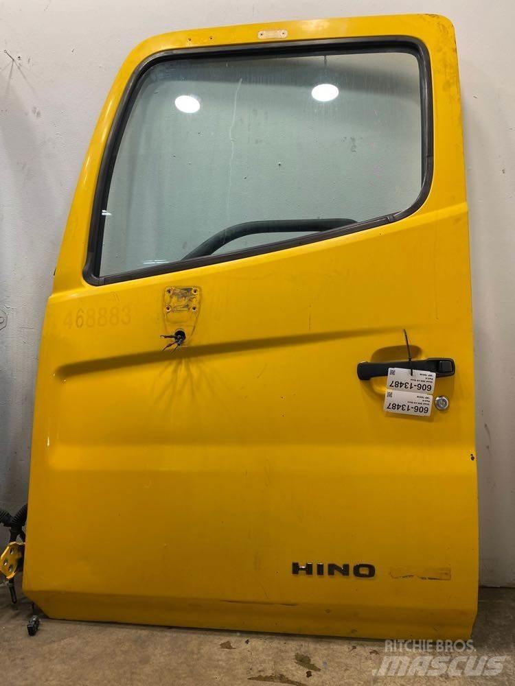 Hino 268 Ostale kargo komponente