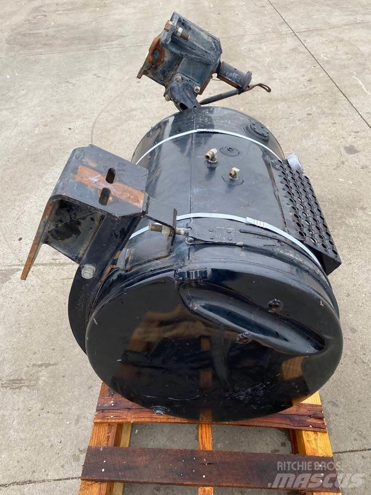 Mack  Ostale kargo komponente