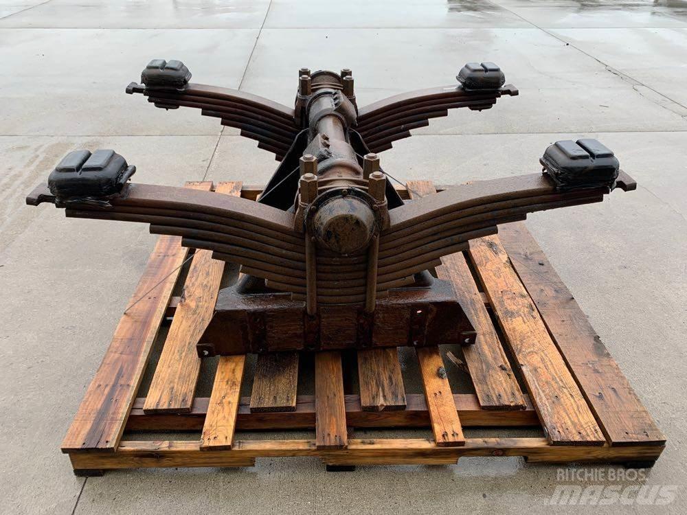 Mack CV713 Šasija i vešenje