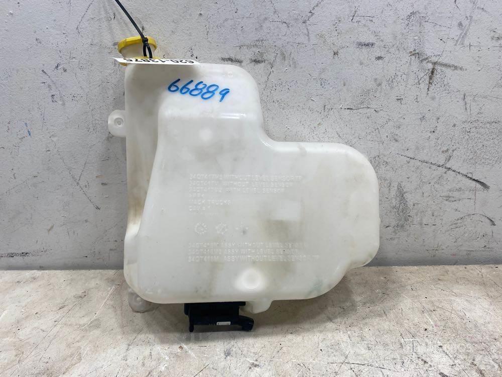 Mack CXU Ostale kargo komponente