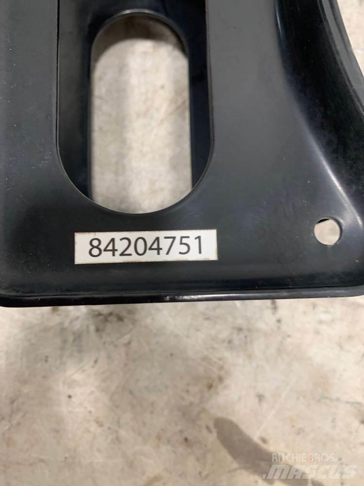 Mack CXU Ostale kargo komponente