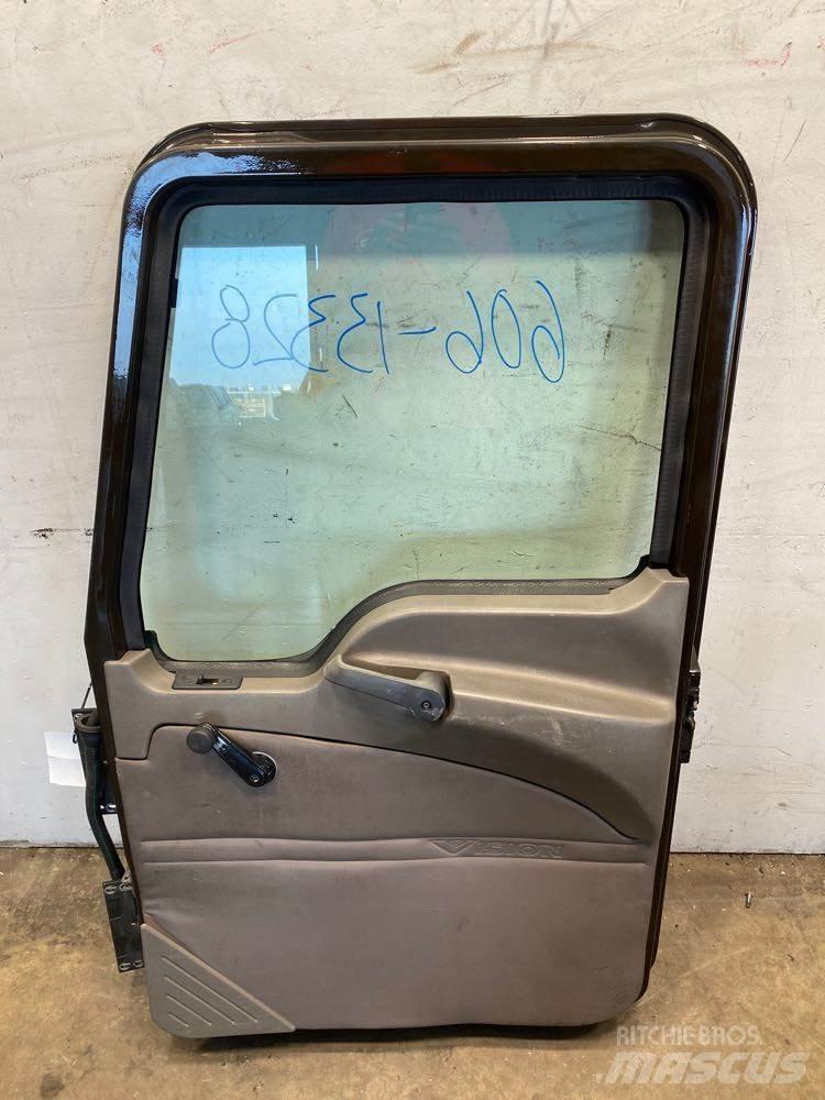 Mack CXU Ostale kargo komponente
