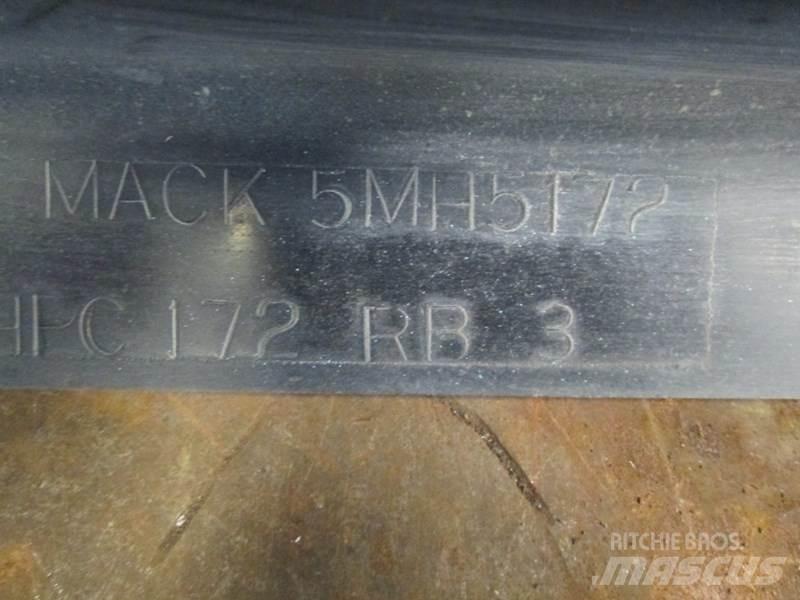 Mack MP7 Ostale kargo komponente