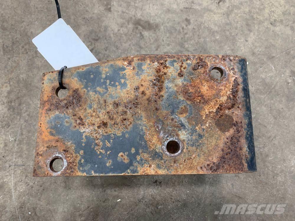 Mack RD680 Ostale kargo komponente