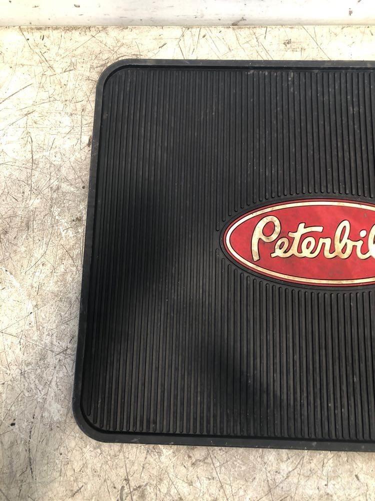 Peterbilt  Ostale kargo komponente