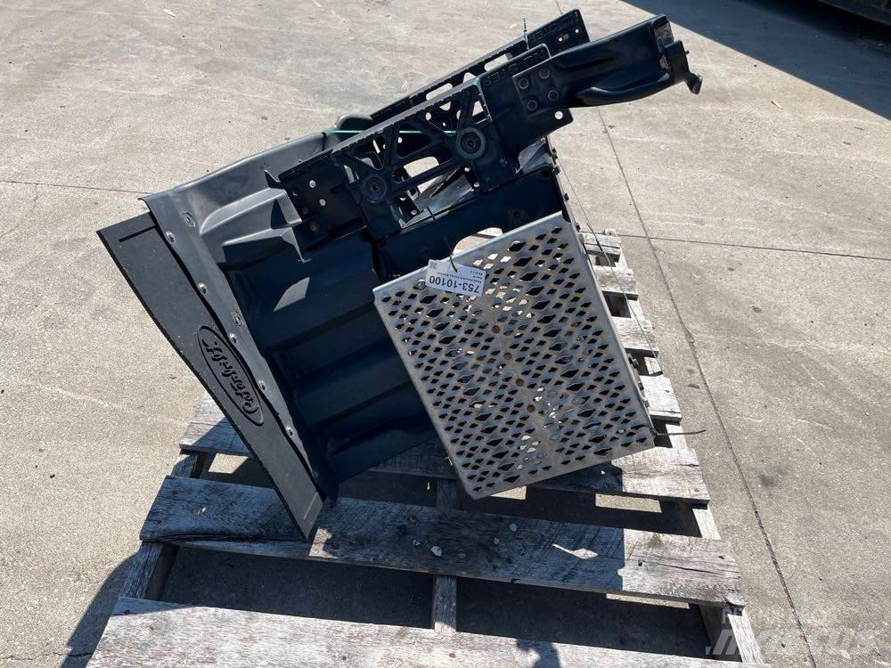 Peterbilt  Ostale kargo komponente