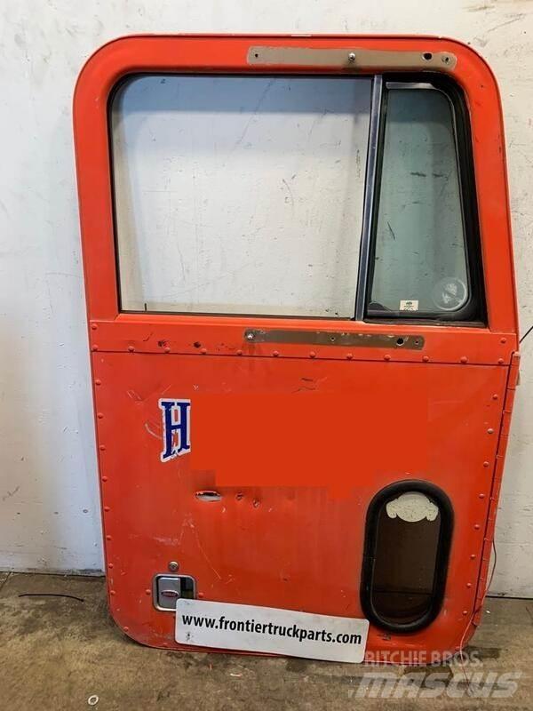 Peterbilt  Ostale kargo komponente