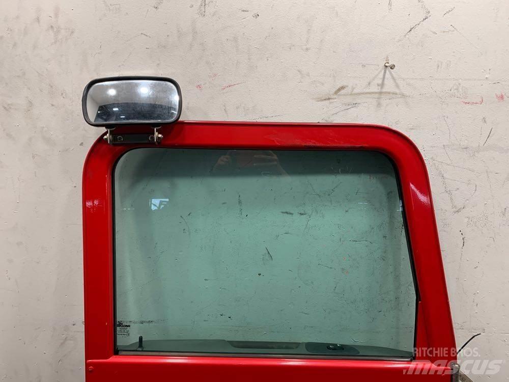 Peterbilt  Ostale kargo komponente