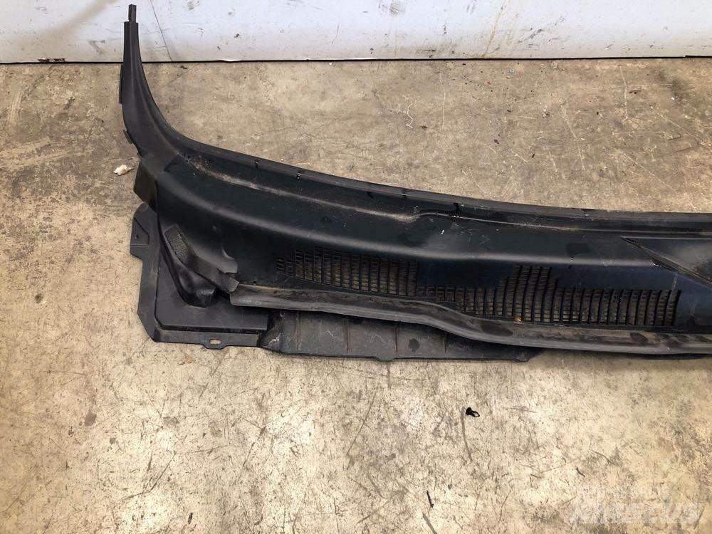 RAM 5500 Ostale kargo komponente