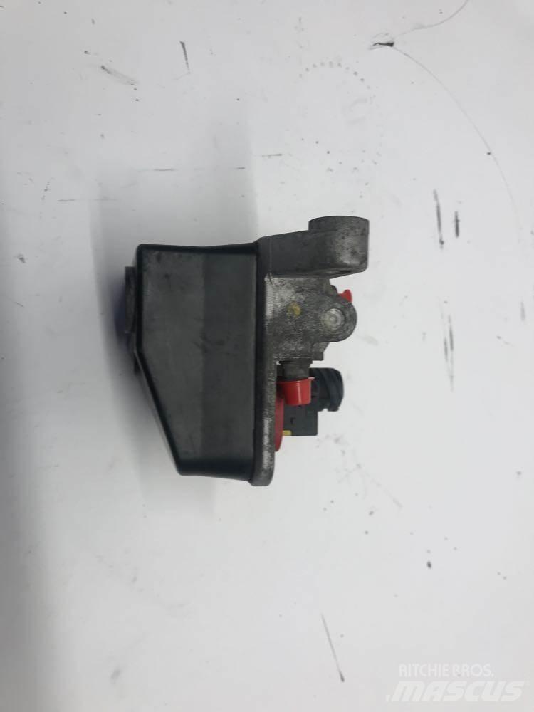 Volvo D13 Ostale kargo komponente