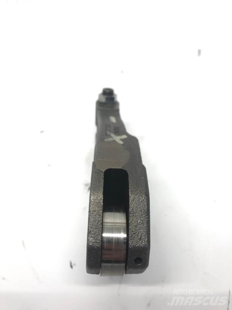 Volvo D13J Ostale kargo komponente