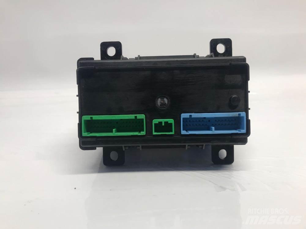 Volvo D13M Ostale kargo komponente