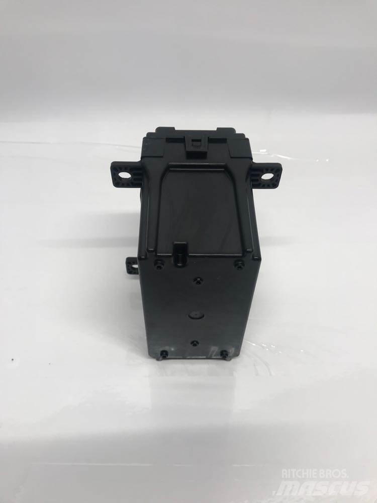 Volvo D13M Ostale kargo komponente