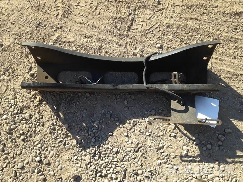 Volvo VNL Ostale kargo komponente