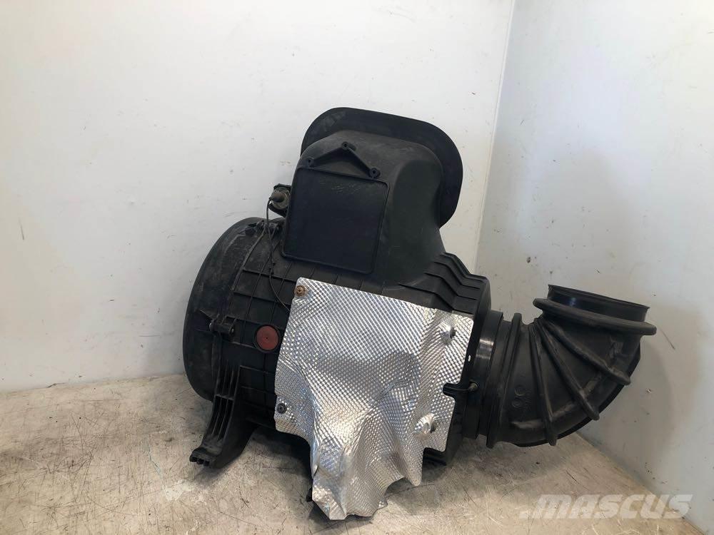 Volvo VNL Ostale kargo komponente