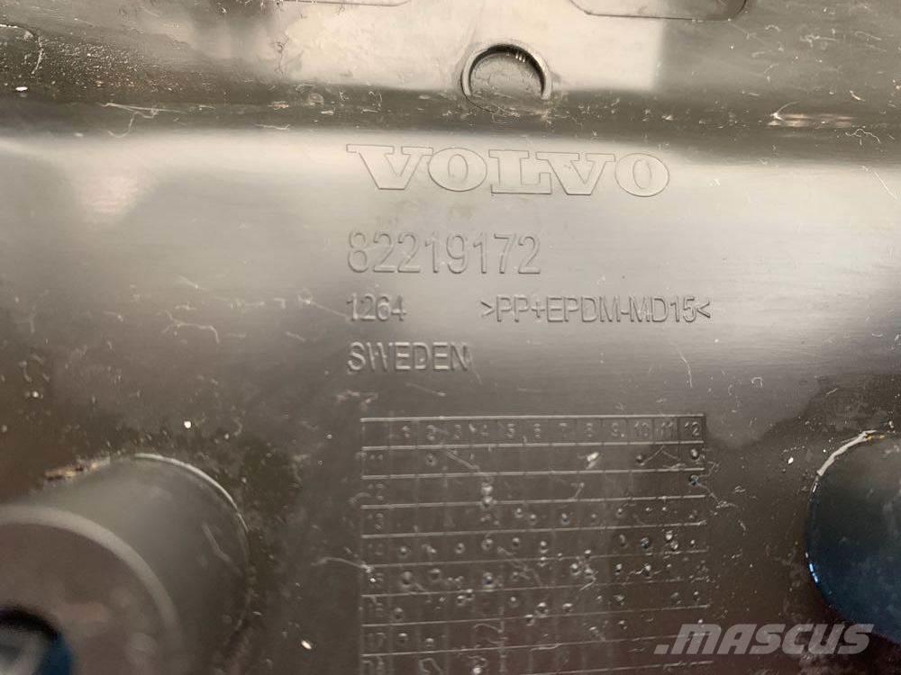 Volvo VNL Ostale kargo komponente