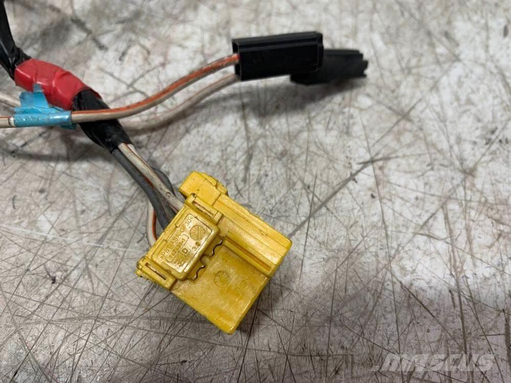 Volvo VNL Ostale kargo komponente