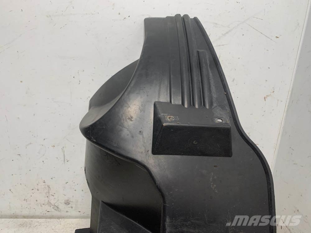 Volvo VNL Ostale kargo komponente