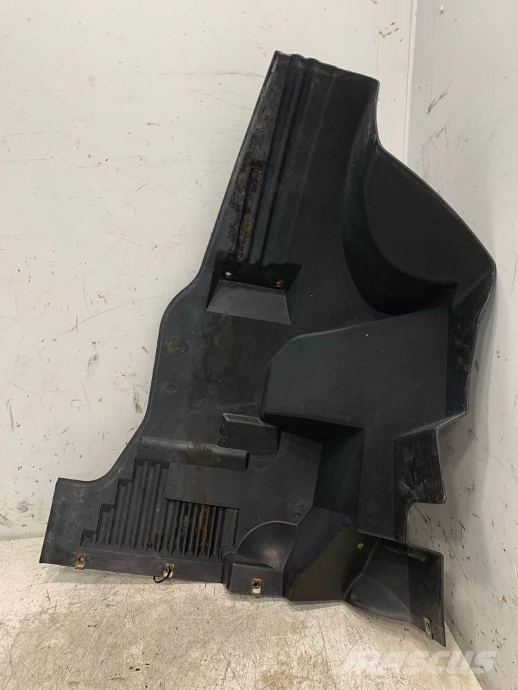 Volvo VNL Ostale kargo komponente