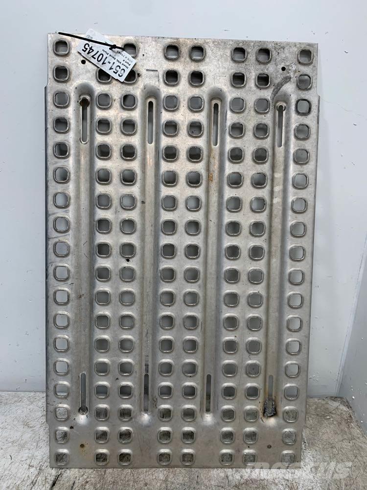 Volvo VNL Ostale kargo komponente