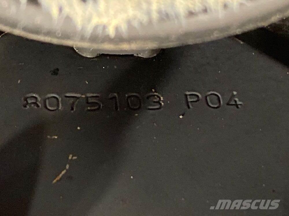 Volvo VNL Ostale kargo komponente