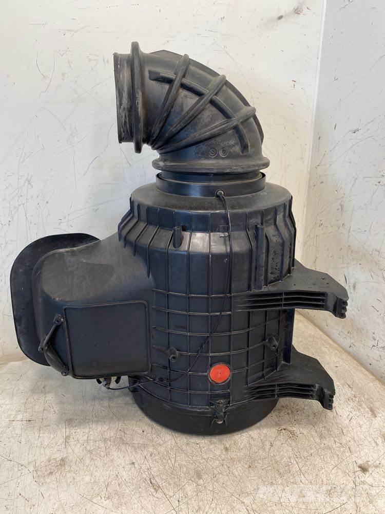 Volvo VNL Ostale kargo komponente