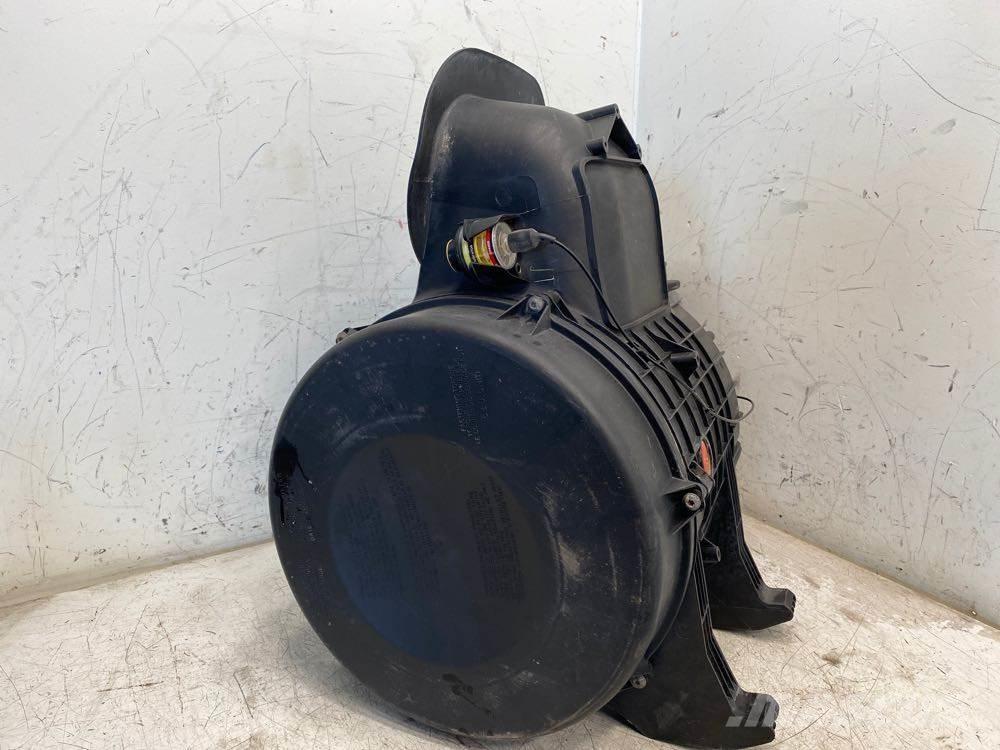 Volvo VNL Ostale kargo komponente