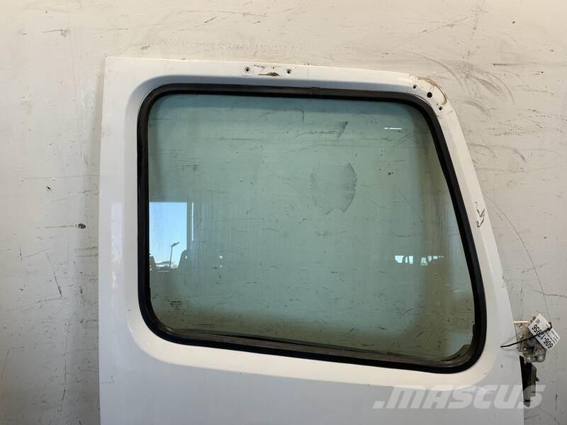 Volvo VNL Ostale kargo komponente