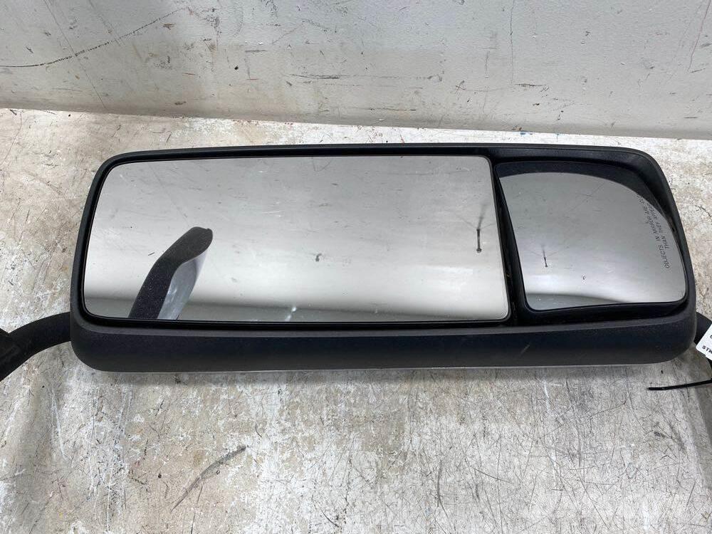 Volvo VNL Ostale kargo komponente