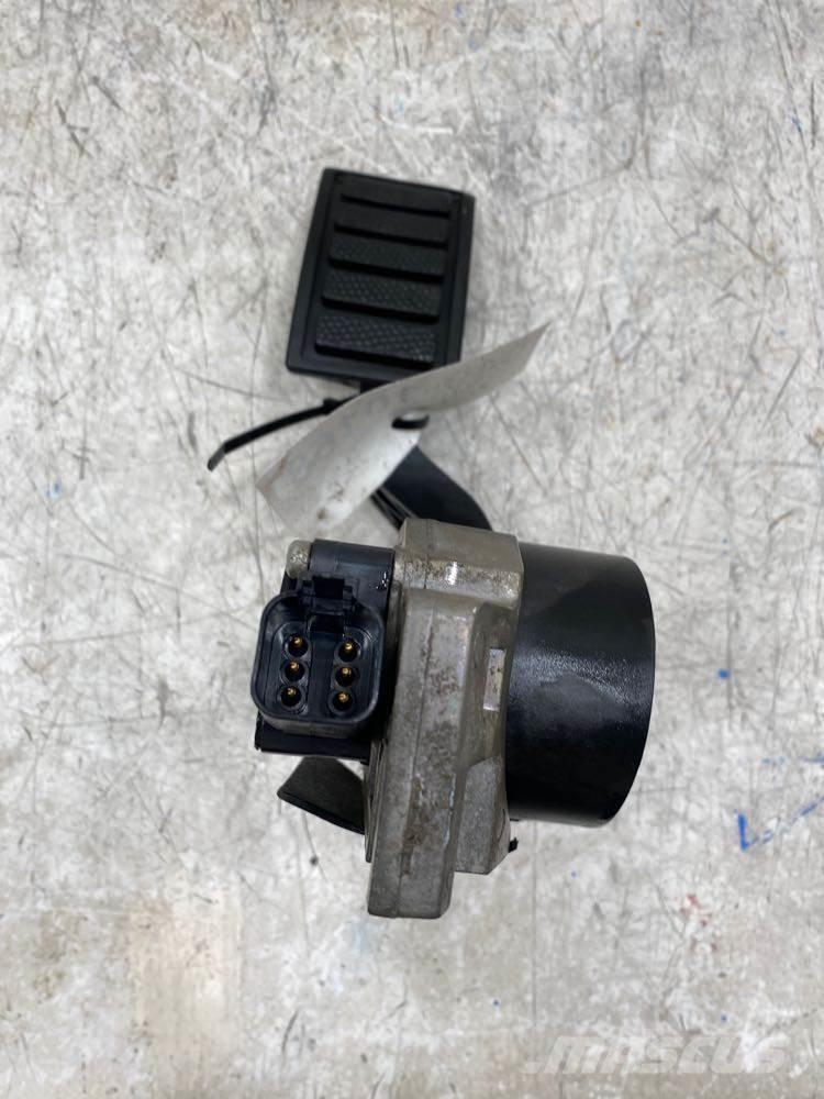 Volvo VNL Ostale kargo komponente