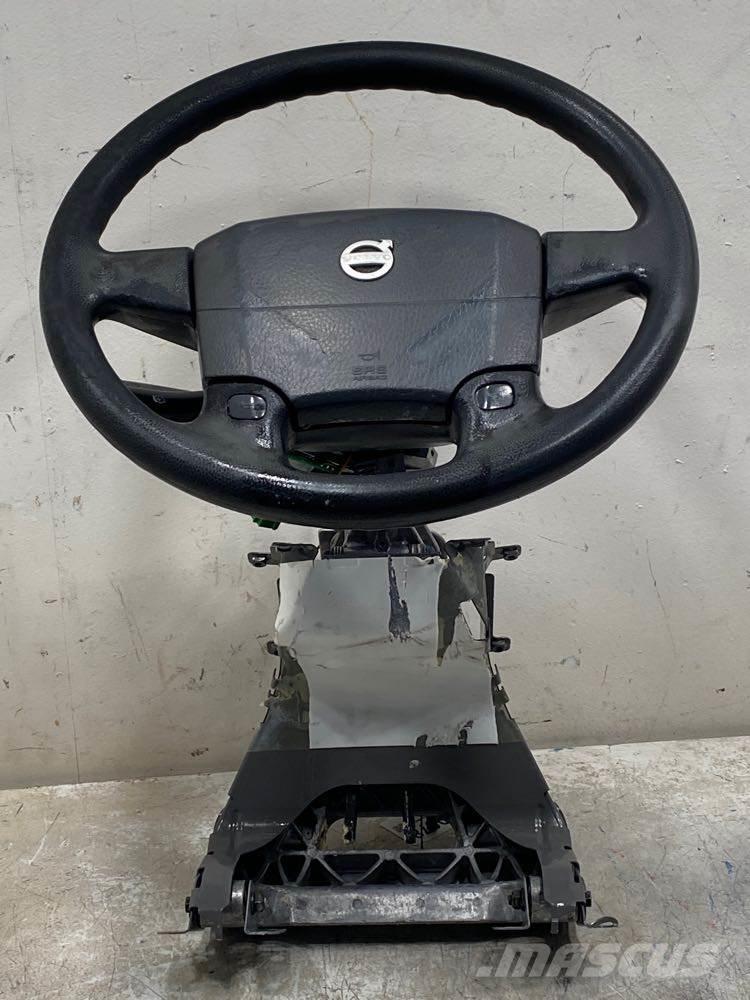 Volvo VNL Ostale kargo komponente