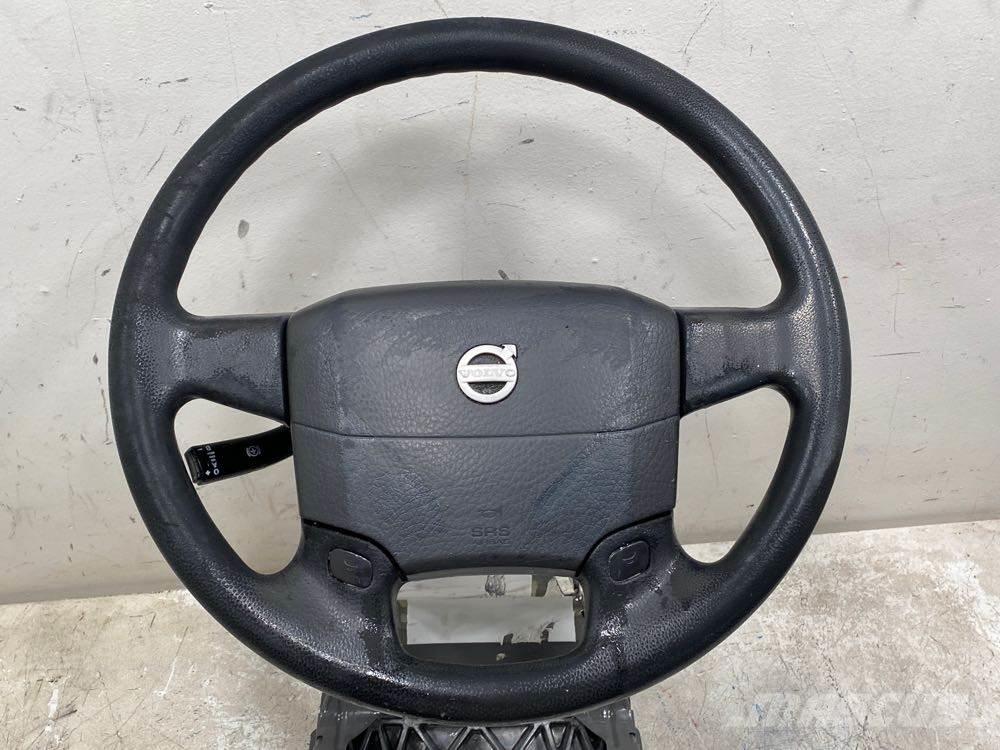 Volvo VNL Ostale kargo komponente