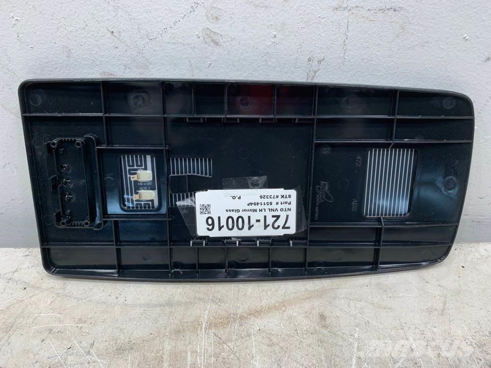 Volvo VNL Ostale kargo komponente