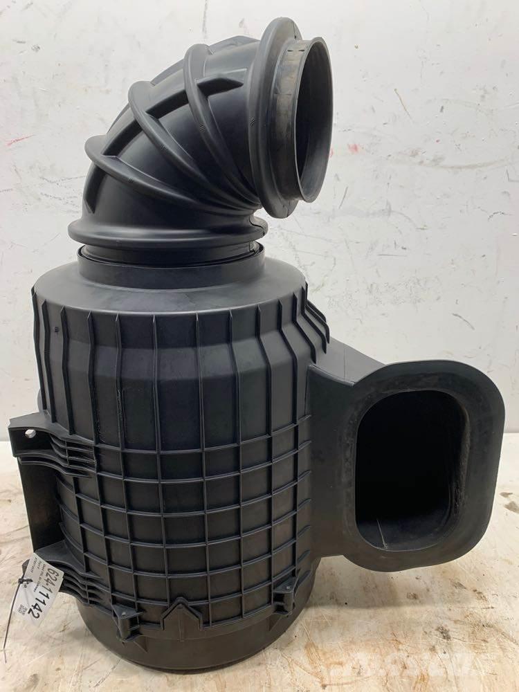 Volvo VNL Ostale kargo komponente