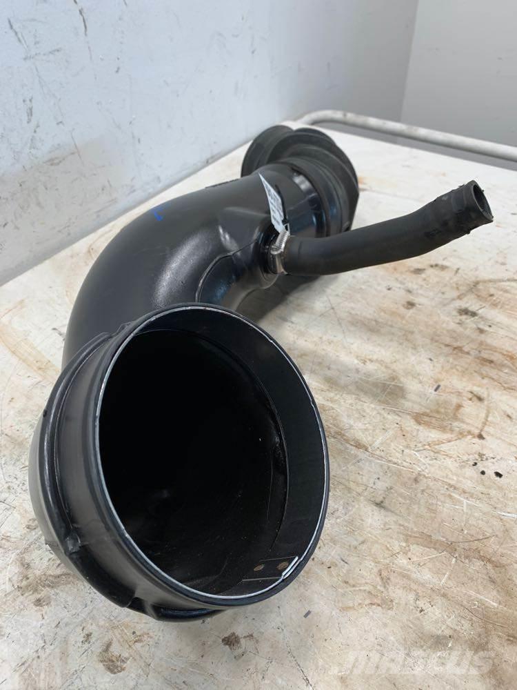 Volvo VNL Ostale kargo komponente