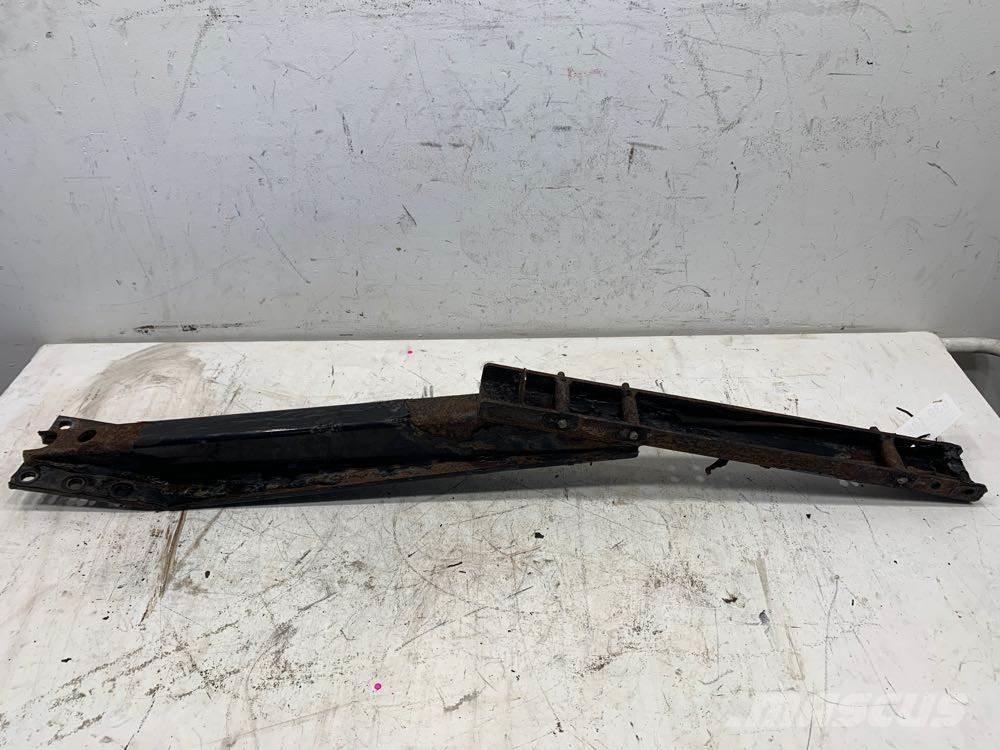 Volvo VNL Ostale kargo komponente