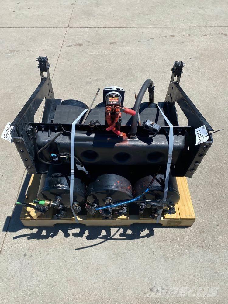 Volvo VNL Ostale kargo komponente