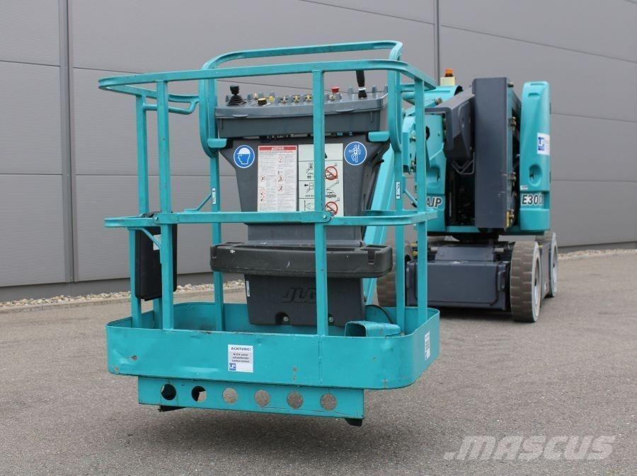 JLG E 300 AJP Zglobne podizne platforme