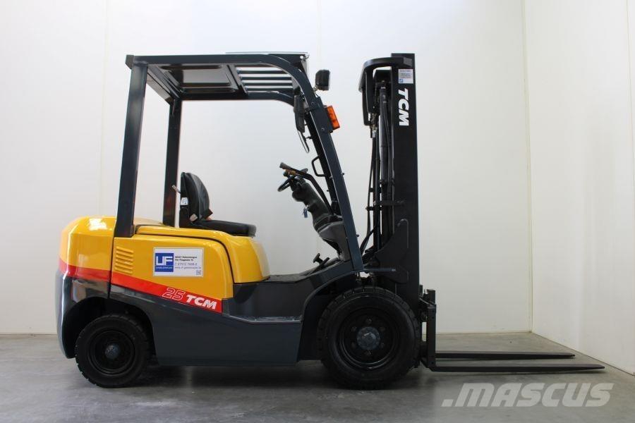 TCM FD 25 T 3 Dizelski viljuškari