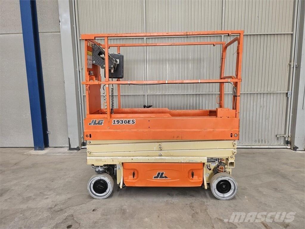 JLG 1930 ES Makazaste platforme