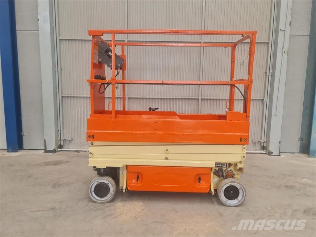 JLG 1930 ES Makazaste platforme