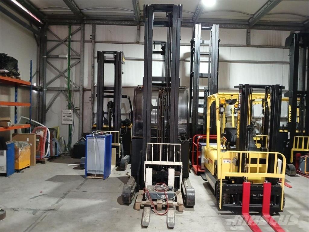 Yale MR16H Viljuškari sa pomičnim stupom