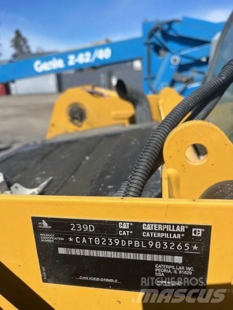 CAT 239D Tegljači